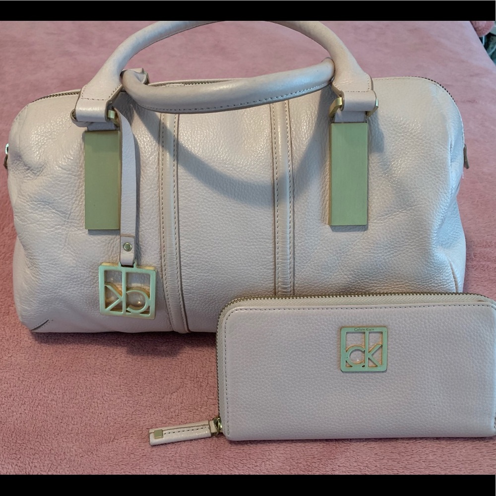 Calvin Klein authentic purse pink